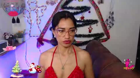 Snapshot of fernandaeloisa chatting on December 28, 2024, 10:34 pm FernandaEloisa online show from December 28, 2024, 10:34 pm