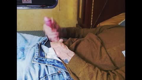 Snapshot of ferra_testarossa chatting on December 2, 2024, 12:52 am ferra_testarossa online show from December 2, 2024, 12:52 am