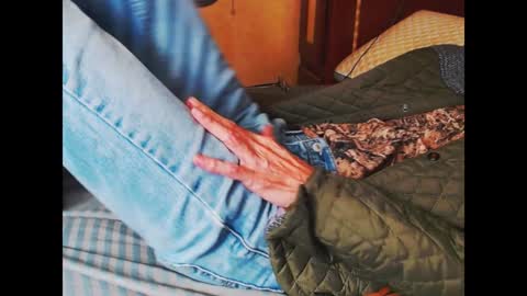 Snapshot of ferra_testarossa chatting on December 18, 2024, 2:10 am ferra_testarossa online show from December 18, 2024, 2:10 am