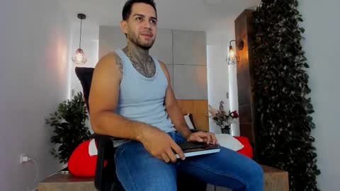 Snapshot of ferxomagno chatting on December 18, 2025, 8:15 pm ferxomagno online show from December 18, 2025, 8:15 pm