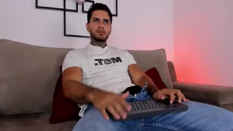 Snapshot of ferxomagno chatting on March 20, 2026, 8:03 pm ferxomagno online show from March 20, 2026, 8:03 pm