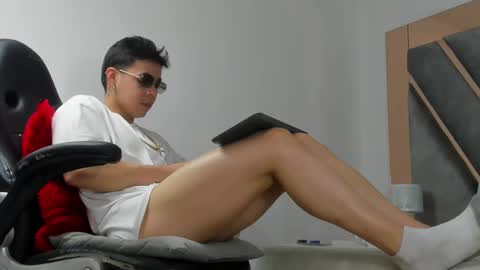 Snapshot of festcooll chatting on February 21, 2025, 6:37 pm FestCooll online show from February 21, 2025, 6:37 pm