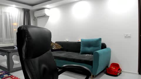 Catalea DM online show from February 3, 2025, 8:03 pm