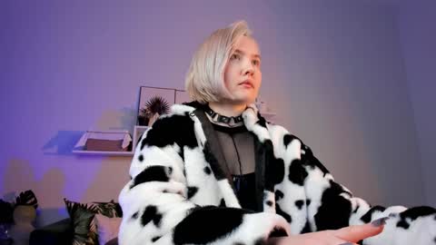 Snapshot of fetishrey chatting on December 22, 2024, 12:38 pm Rey online show from December 22, 2024, 12:38 pm