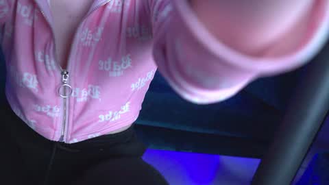 Snapshot of fetishrey chatting on January 6, 2025, 5:59 pm Rey online show from January 6, 2025, 5:59 pm