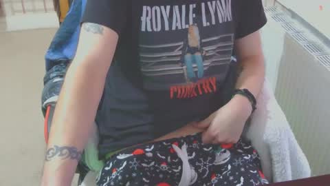 Snapshot of ffys2025 chatting on December 25, 2024, 8:40 am ffys2025 online show from December 25, 2024, 8:40 am