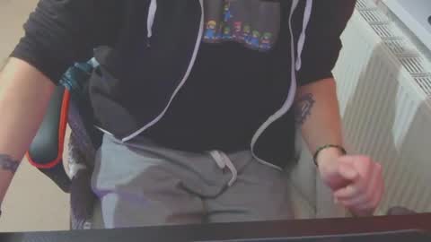 Snapshot of ffys2025 chatting on February 23, 2025, 12:19 am ffys2025 online show from February 23, 2025, 12:19 am