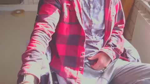 Snapshot of ffys2025 chatting on March 9, 2025, 12:31 pm ffys2025 online show from March 9, 2025, 12:31 pm