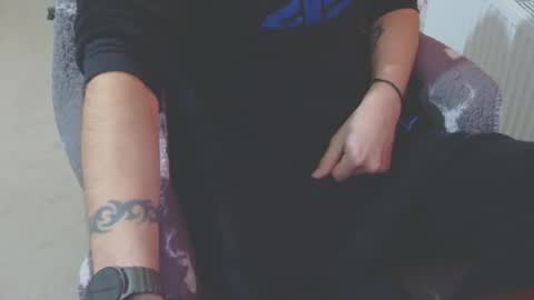 Snapshot of ffys2025 chatting on September 23, 2025, 8:01 pm ffys2025 online show from September 23, 2025, 8:01 pm