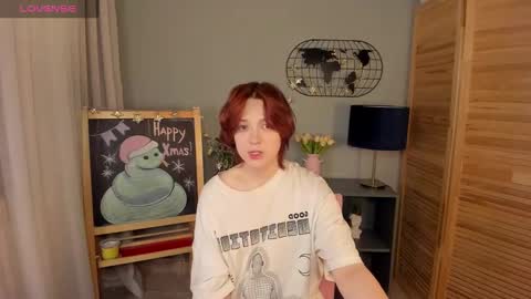 fiamoory online show from January 15, 2025, 7:37 am