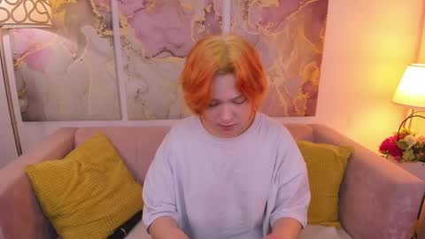 fiamoory online show from January 16, 2025, 4:38 am