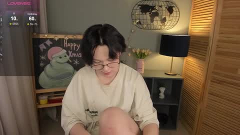 fiamoory online show from February 4, 2025, 8:56 am