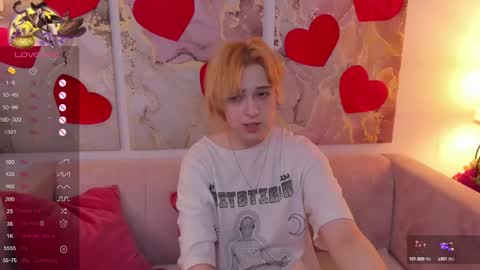 fiamoory online show from February 26, 2025, 4:47 am