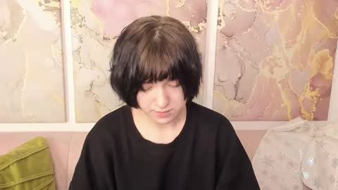 fiamoory online show from December 5, 2025, 1:25 am