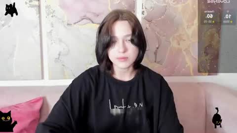 fiamoory online show from June 13, 2026, 1:36 am