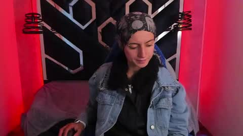 Snapshot of fieramadame chatting on January 18, 2025, 12:26 pm online show from January 18, 2025, 12:26 pm