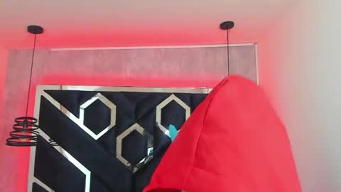 Snapshot of fieramadame chatting on January 19, 2025, 3:10 pm online show from January 19, 2025, 3:10 pm