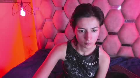 Snapshot of fieramadame chatting on February 2, 2025, 1:19 pm online show from February 2, 2025, 1:19 pm