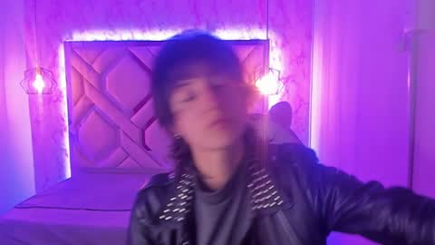 Snapshot of fieramadame chatting on February 13, 2025, 12:11 pm online show from February 13, 2025, 12:11 pm