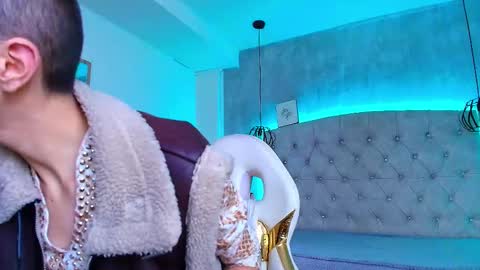 Snapshot of fieramadame chatting on October 21, 2025, 11:44 am online show from October 21, 2025, 11:44 am