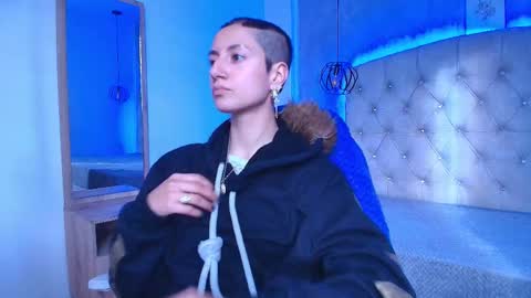 Snapshot of fieramadame chatting on November 25, 2025, 12:05 pm online show from November 25, 2025, 12:05 pm