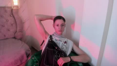   online show from June 20, 2026, 8:44 pm