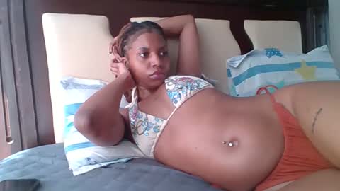 Snapshot of fierycaramel chatting on September 17, 2025, 7:32 am fierycaramel online show from September 17, 2025, 7:32 am