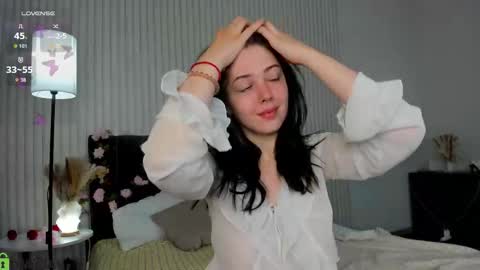 Filla online show from September 18, 2025, 1:51 am