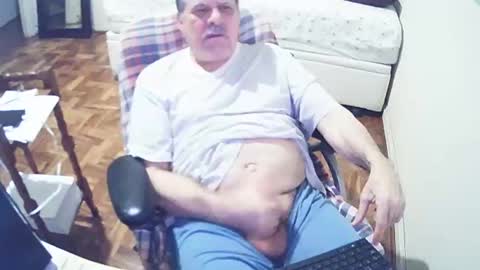 Snapshot of filhober chatting on December 14, 2024, 2:56 am filhober online show from December 14, 2024, 2:56 am