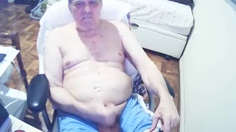 Snapshot of filhober chatting on March 8, 2025, 12:11 am filhober online show from March 8, 2025, 12:11 am