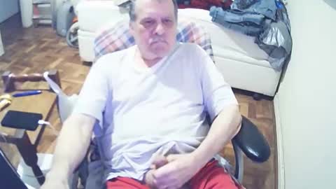 Snapshot of filhober chatting on September 9, 2025, 2:00 am filhober online show from September 9, 2025, 2:00 am