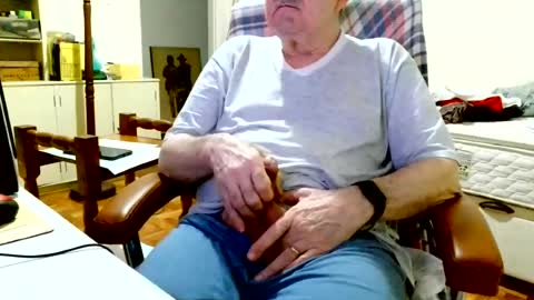 Snapshot of filhober chatting on August 5, 2026, 1:52 am filhober online show from August 5, 2026, 1:52 am