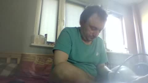 filipek757 online show from May 3, 2026, 11:05 am