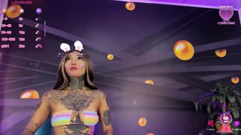 Snapshot of filletatouee chatting on September 21, 2025, 10:33 pm filletatouee online show from September 21, 2025, 10:33 pm