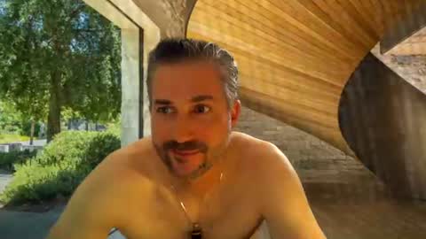 Snapshot of finante chatting on June 9, 2026, 6:52 pm finante online show from June 9, 2026, 6:52 pm