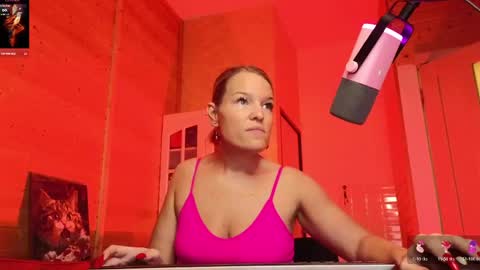Lady online show from April 22, 2026, 7:04 pm