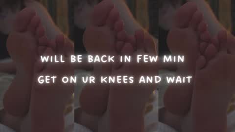 Snapshot of findomfeet_ chatting on December 13, 2024, 8:15 pm Ashley online show from December 13, 2024, 8:15 pm