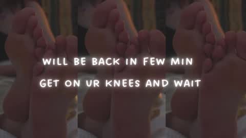 Snapshot of findomfeet_ chatting on March 4, 2025, 3:00 am Ashley online show from March 4, 2025, 3:00 am