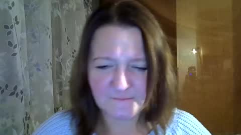 Snapshot of finika_say chatting on November 1, 2025, 4:20 pm finika_say online show from November 1, 2025, 4:20 pm