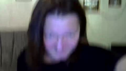 Snapshot of finika_say chatting on November 21, 2025, 5:55 pm finika_say online show from November 21, 2025, 5:55 pm