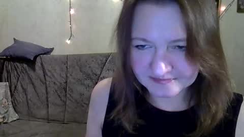 Snapshot of finika_say chatting on December 4, 2025, 4:05 pm finika_say online show from December 4, 2025, 4:05 pm