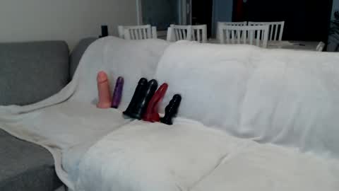 Snapshot of finland9009 chatting on December 28, 2024, 3:59 pm finland9009 online show from December 28, 2024, 3:59 pm