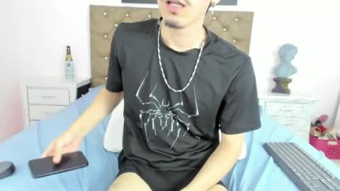 finn_jackson online show from April 27, 2026, 10:52 pm