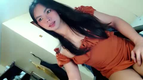 FIONA online show from April 28, 2026, 1:27 pm