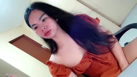 Snapshot of fionie_xxx chatting on June 9, 2026, 12:28 pm FIONA online show from June 9, 2026, 12:28 pm