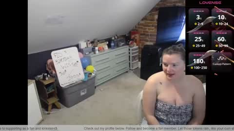 Snapshot of fionna_fineas chatting on May 21, 2026, 2:57 pm Fionna online show from May 21, 2026, 2:57 pm