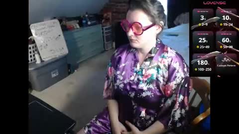 Snapshot of fionna_fineas chatting on May 22, 2026, 5:51 pm Fionna online show from May 22, 2026, 5:51 pm