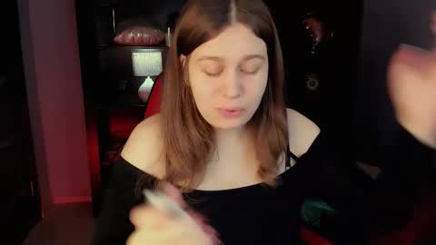 fiora online show from February 27, 2026, 8:03 am