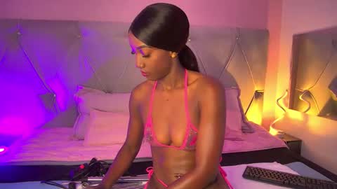 Fiorela Lenin  online show from October 2, 2025, 6:26 pm