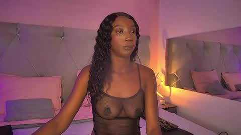 Snapshot of fiorelalenin chatting on July 20, 2026, 12:18 pm Fiorela Lenin online show from July 20, 2026, 12:18 pm